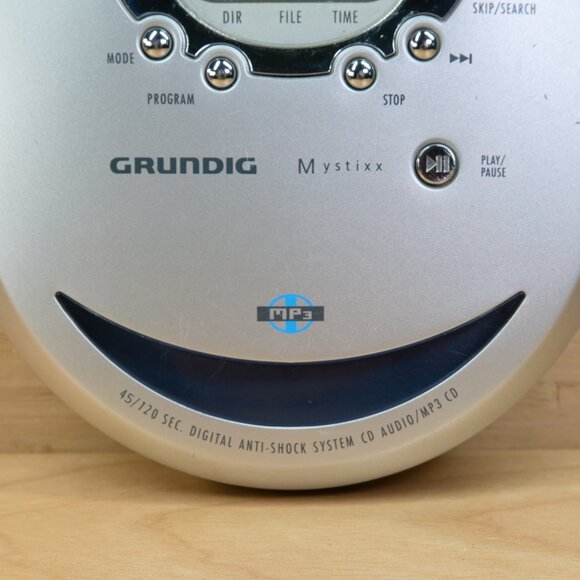 Grundig Mystixx CPD 9200 SPCD MP3 Portable CD Player / Tested & Working - Picture 2 of 9